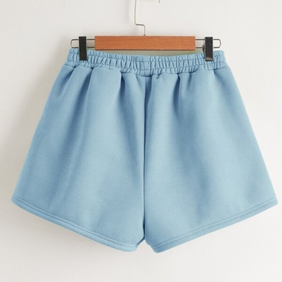 SUMMER SKY SWEATSHORT - Picture 2 of 3